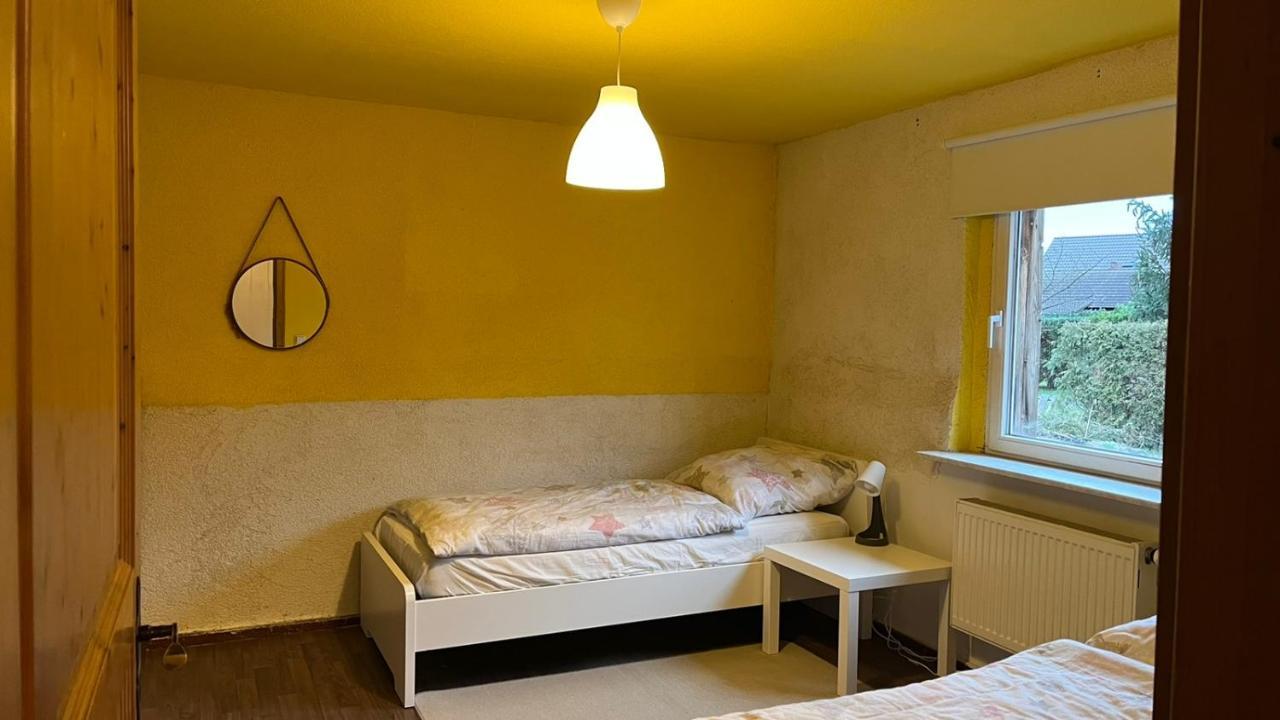 Monteure, Ganzes Haus, Schwarzheide, Haus 1 Διαμέρισμα Εξωτερικό φωτογραφία