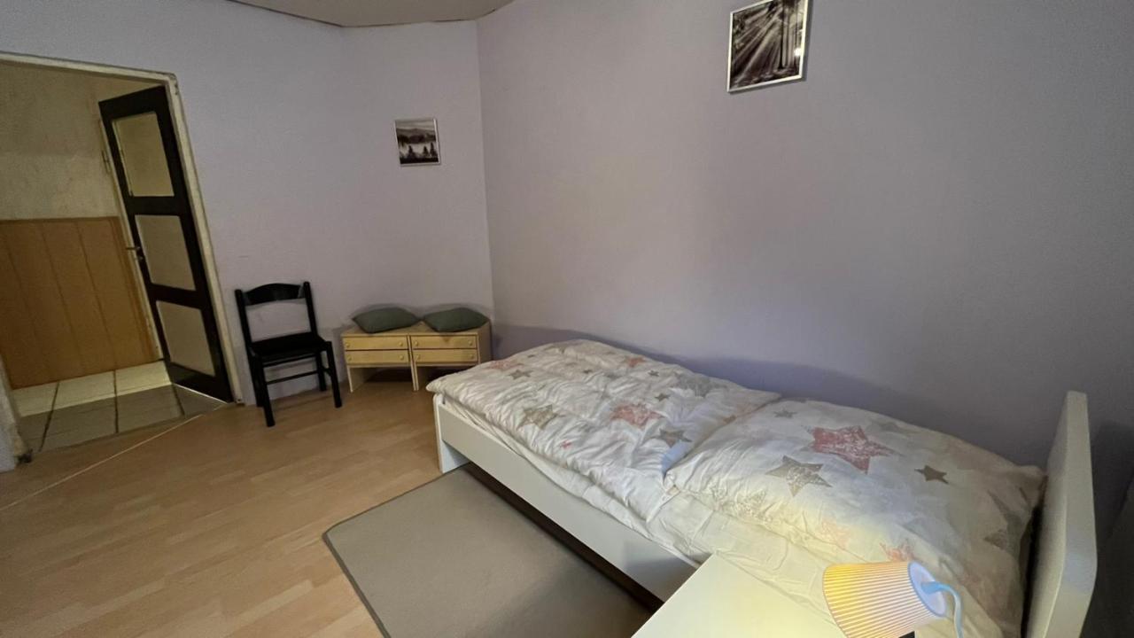 Monteure, Ganzes Haus, Schwarzheide, Haus 1 Διαμέρισμα Εξωτερικό φωτογραφία
