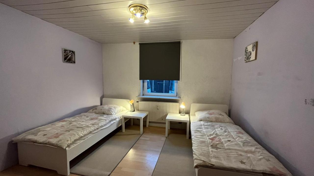 Monteure, Ganzes Haus, Schwarzheide, Haus 1 Διαμέρισμα Εξωτερικό φωτογραφία