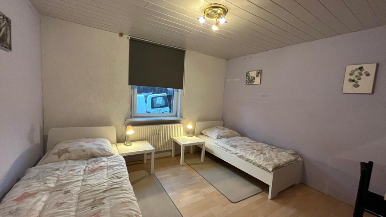 Monteure, Ganzes Haus, Schwarzheide, Haus 1 Διαμέρισμα Εξωτερικό φωτογραφία