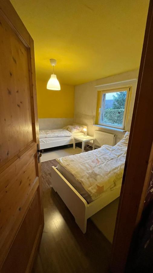 Monteure, Ganzes Haus, Schwarzheide, Haus 1 Διαμέρισμα Εξωτερικό φωτογραφία