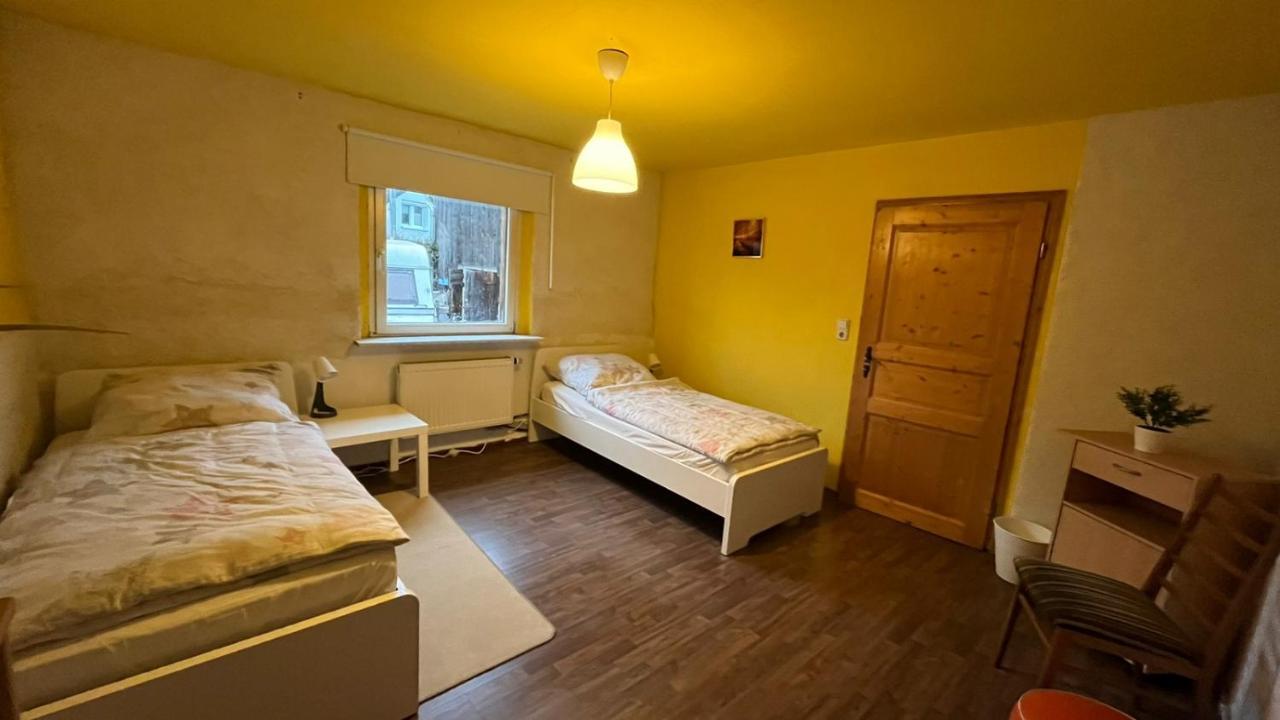 Monteure, Ganzes Haus, Schwarzheide, Haus 1 Διαμέρισμα Εξωτερικό φωτογραφία
