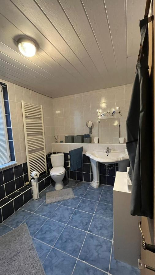 Monteure, Ganzes Haus, Schwarzheide, Haus 1 Διαμέρισμα Εξωτερικό φωτογραφία