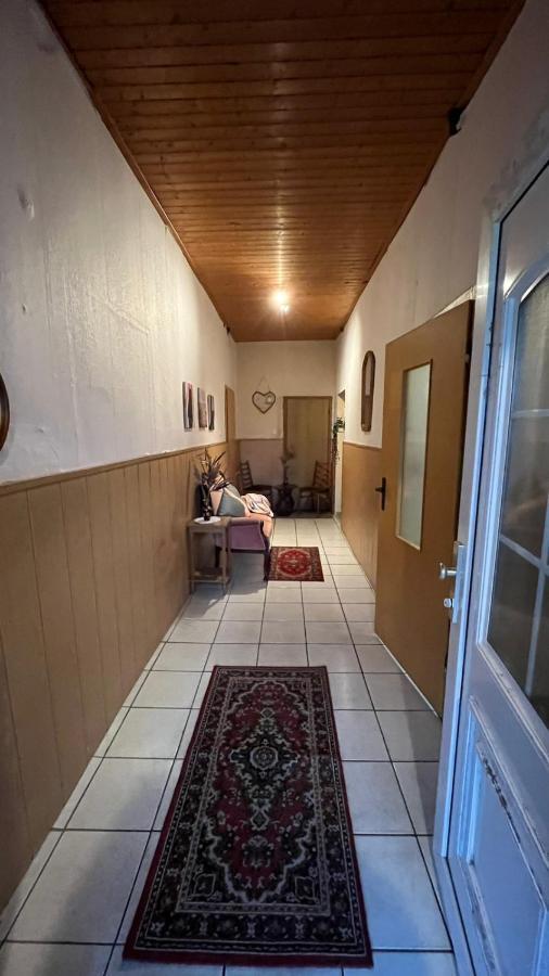 Monteure, Ganzes Haus, Schwarzheide, Haus 1 Διαμέρισμα Εξωτερικό φωτογραφία