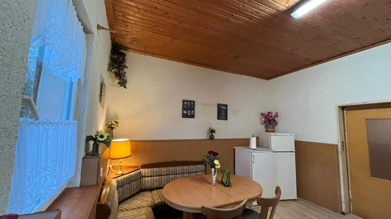 Monteure, Ganzes Haus, Schwarzheide, Haus 1 Διαμέρισμα Εξωτερικό φωτογραφία