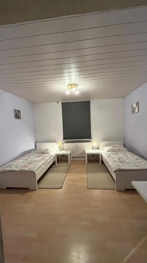 Monteure, Ganzes Haus, Schwarzheide, Haus 1 Διαμέρισμα Εξωτερικό φωτογραφία